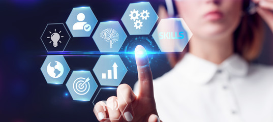 按揭买三十万左右的车三年时间月供多少