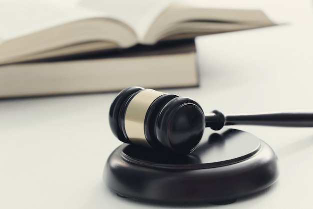 李佳薇 冯天薇 于梦雨 是中国人吗