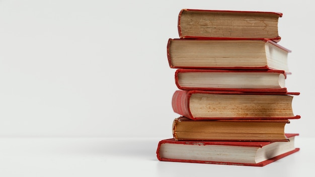 李佳薇 冯天薇 于梦雨 是中国人吗